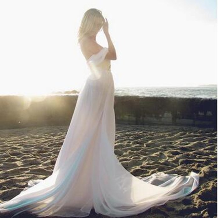 Goddess Beach Wedding Dresses Strandgöttin Look