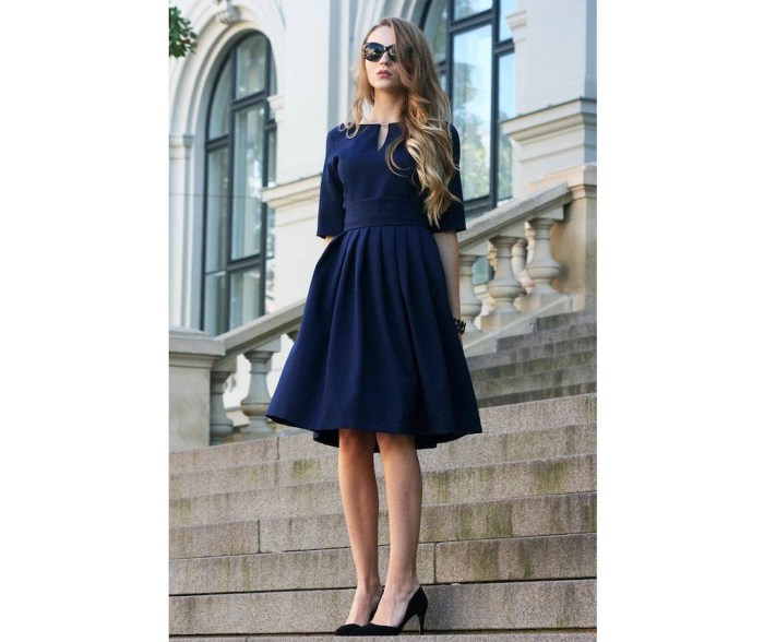 Navy dresses for wedding guest